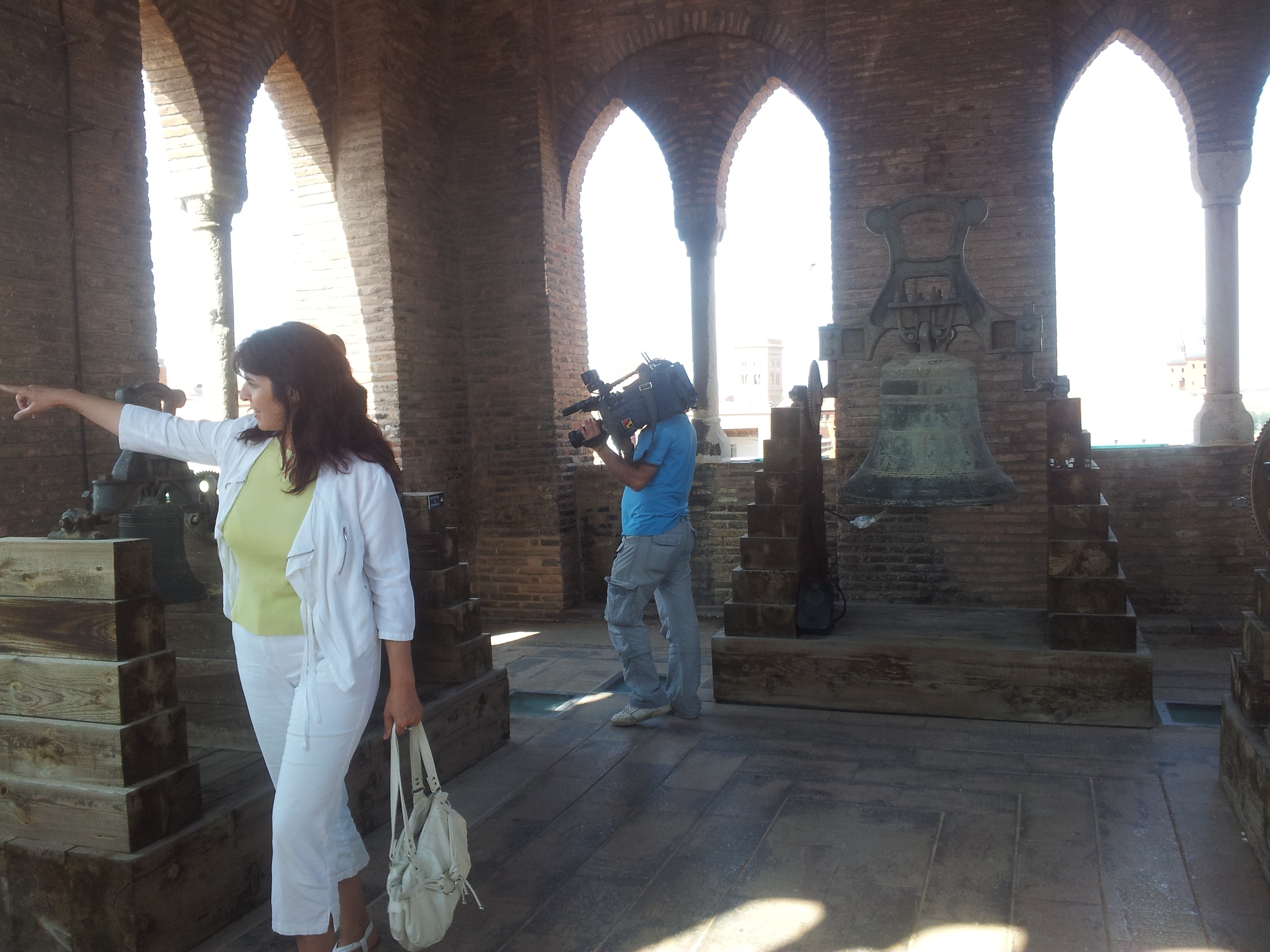 Aragón en Abierto: Reportaje de la visita guiada de Conexión a la Torre del Salvador