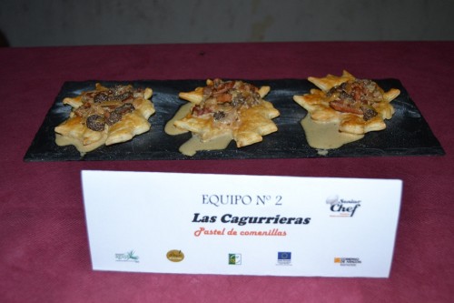 «Las Cagurrieras», ganadoras de SeniorChef Valdelinares con su «Pastel de Colmenillas»